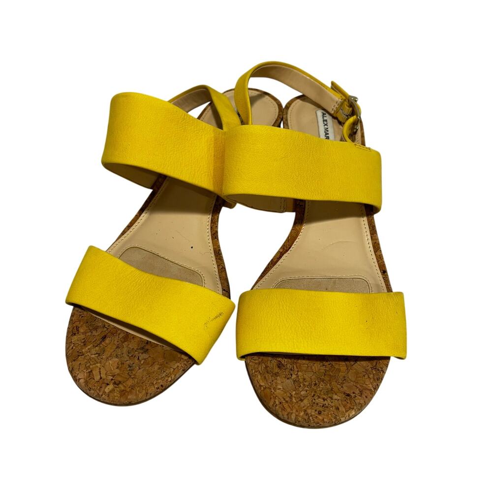Alex Marie yellow leather strappy low heel sandals US size 8M block heels buckle